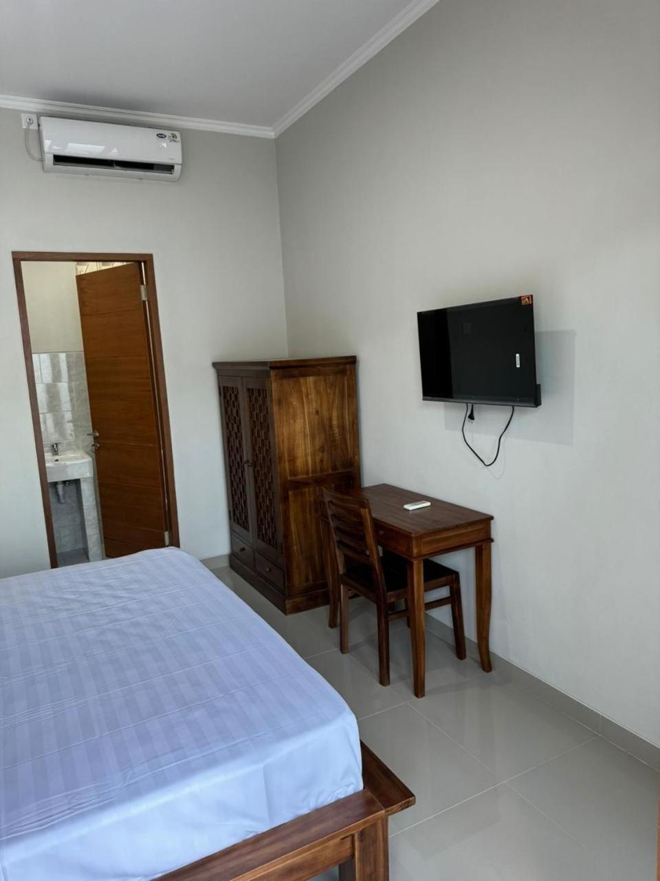 Simple Homestay Balangan Пекату Экстерьер фото
