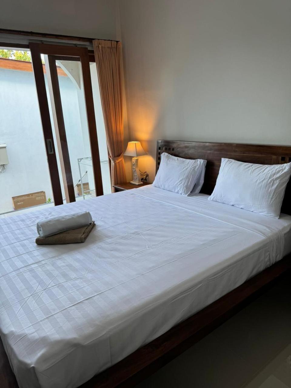 Simple Homestay Balangan Пекату Экстерьер фото