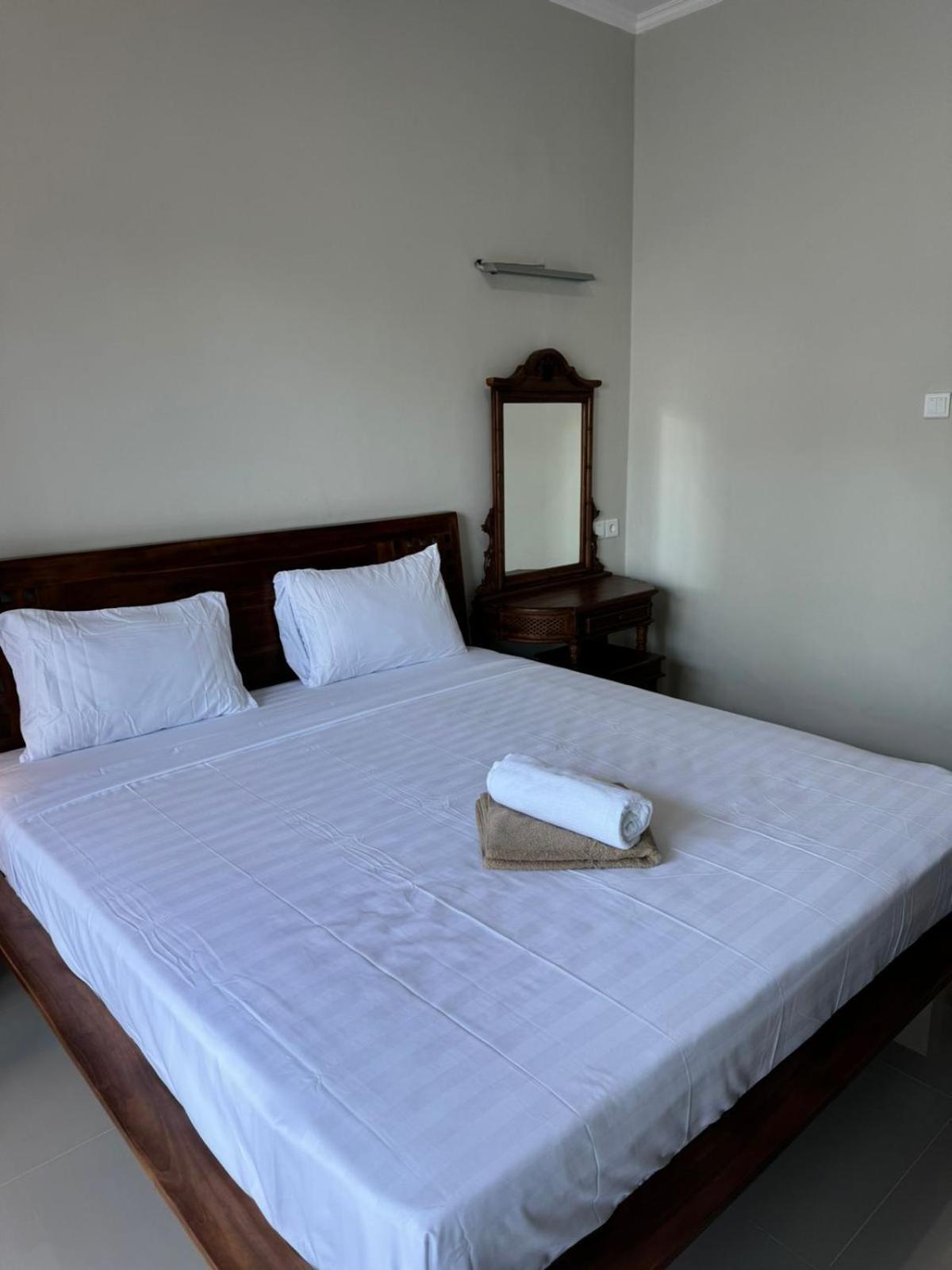 Simple Homestay Balangan Пекату Экстерьер фото